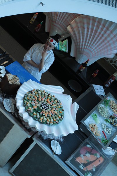 Sunday Buffet at Kempinski Summerland Hotel